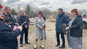 «У нас тут тритончики!»: как ярославские чиновники жителей затопленного барака из трясины спасали