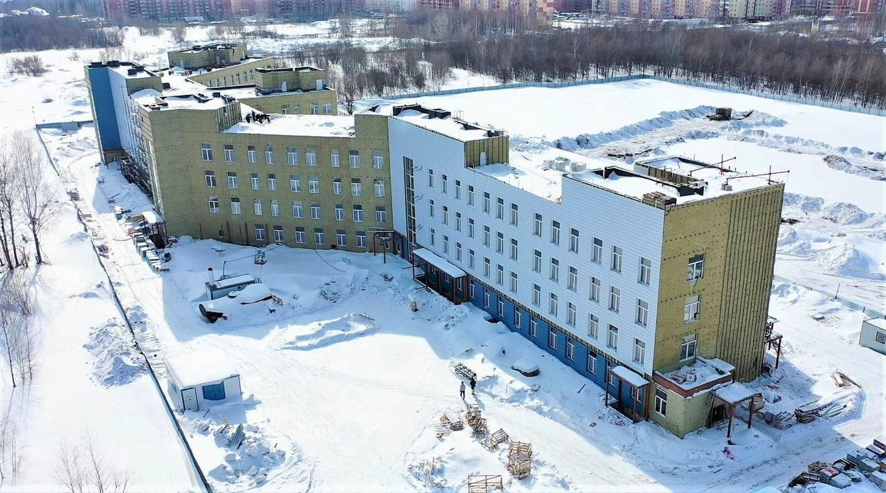 Готовность поликлиники № 7 составляет 72% Готовность поликлиники № 7 составляет 72%