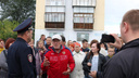 Жители пригорода Челябинска взбунтовались против переезда к ним бывшего Каширинского рынка с мигрантами