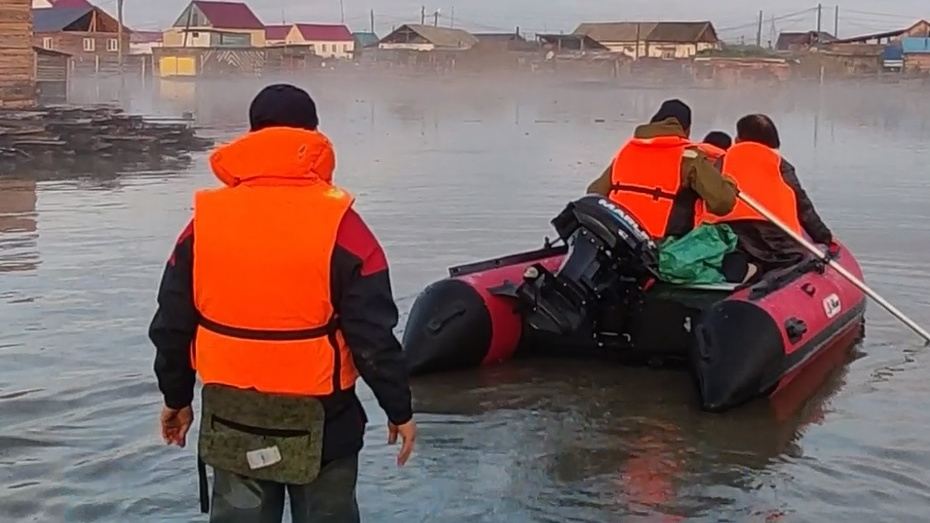 Как выжить во время паводка в Якутии? А мы расскажем