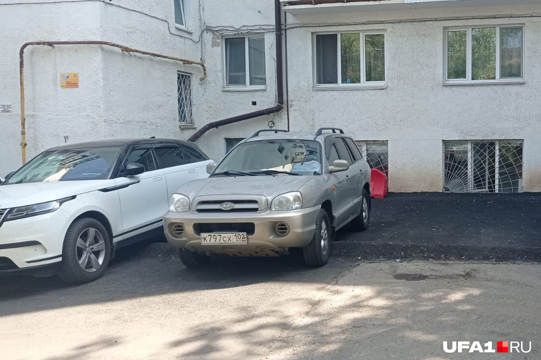 По словам заявителей, дым попадает в помещения даже при закрытых окнах