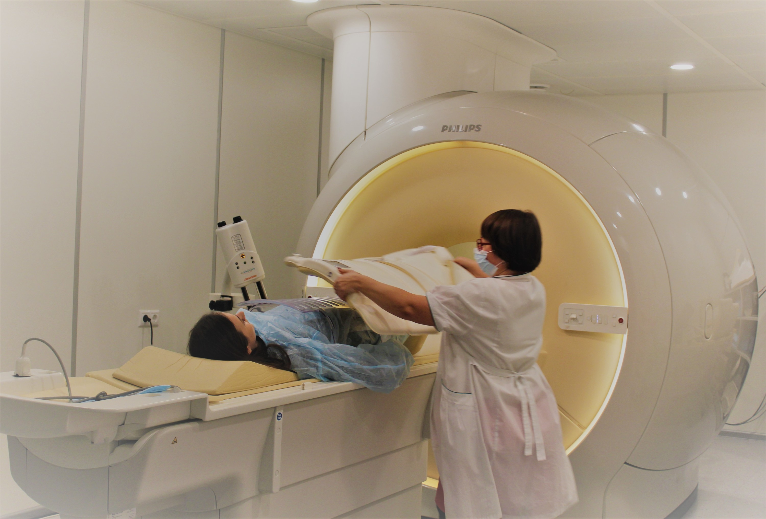 МРТ-исследование безопасно для будущей матери и малыша, неинвазивно и способно обеспечить хорошую визуализацию тканей и органов