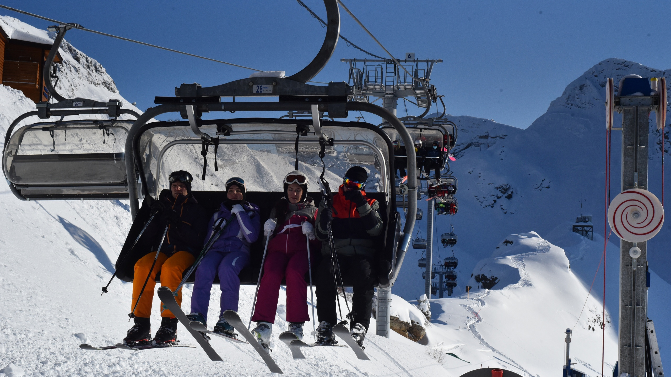 Расчехляйте лыжи: в Сочи 1 декабря стартует горнолыжный сезон