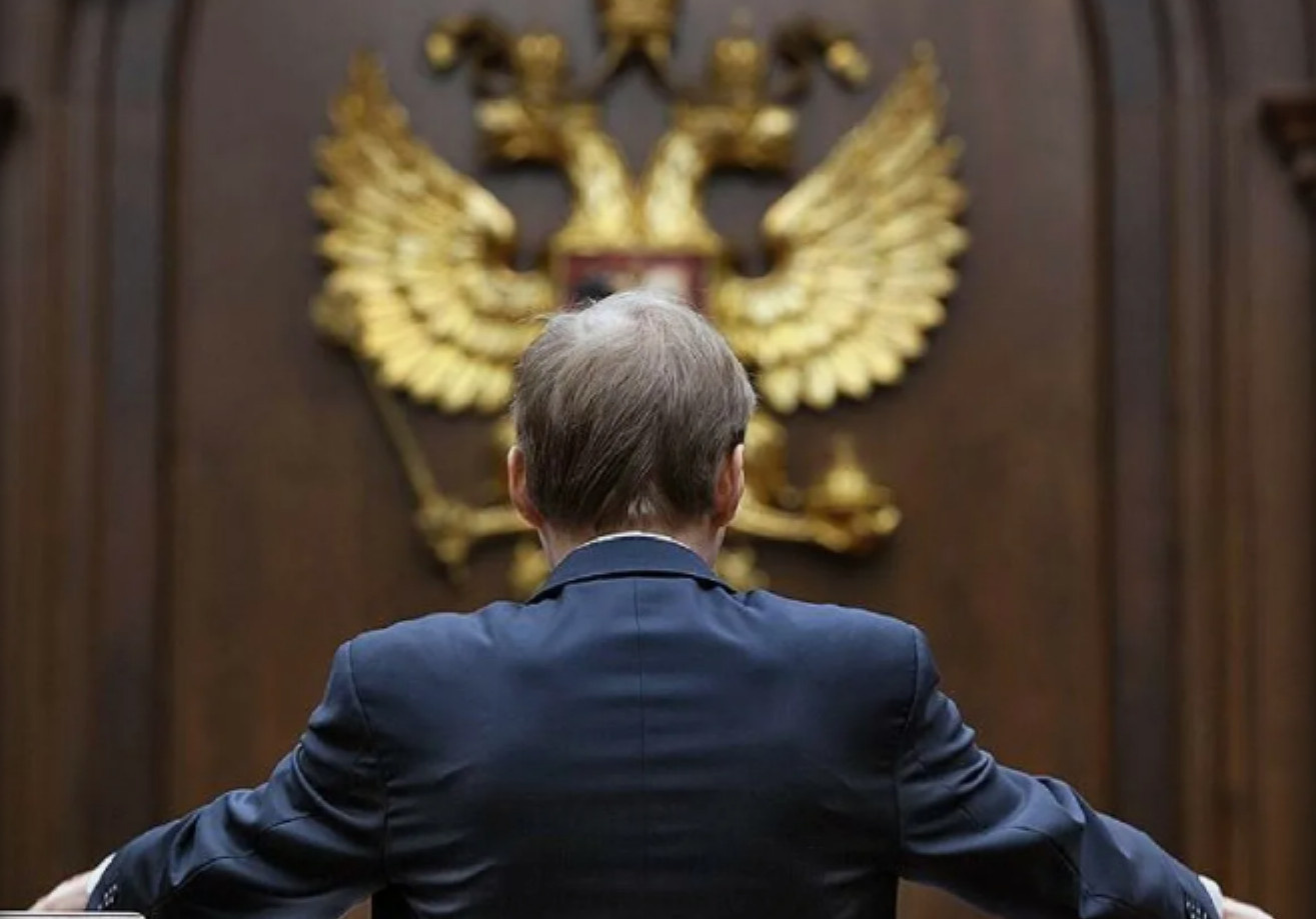 Кому кресло? Как изменится правительство России после инаугурации президента