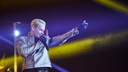 «Потому что поёт нормально!» Shaman собрал в Новосибирске несколько тысяч зрителей со всей Сибири — что творилось на концерте