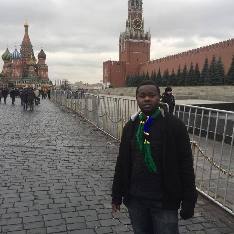 Судя по соцсетям погибшего, он много путешествовал, в том числе и по городам России Судя по соцсетям погибшего, он много путешествовал, в том числе и по городам России