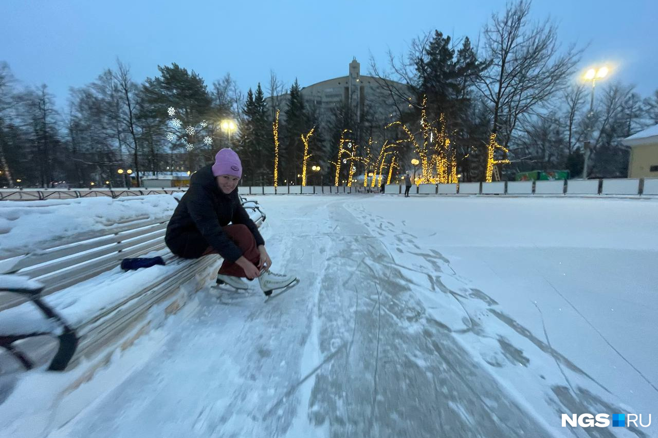 В Центральном парке Новосибирска открыли каток — как он будет работать ...