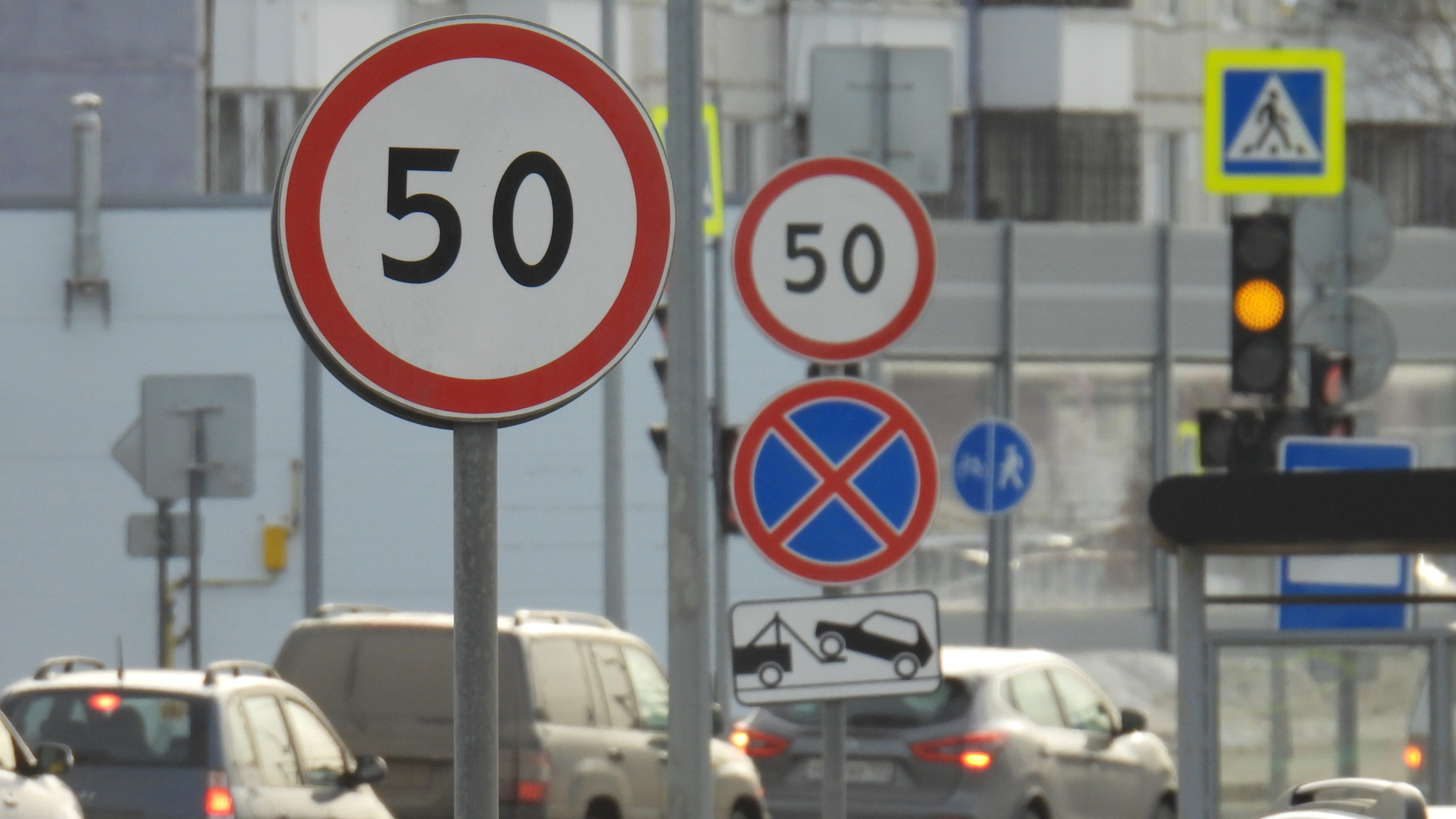 50 на «магистрали»: почему ограничили скорость на новой улице Строителей в Перми?