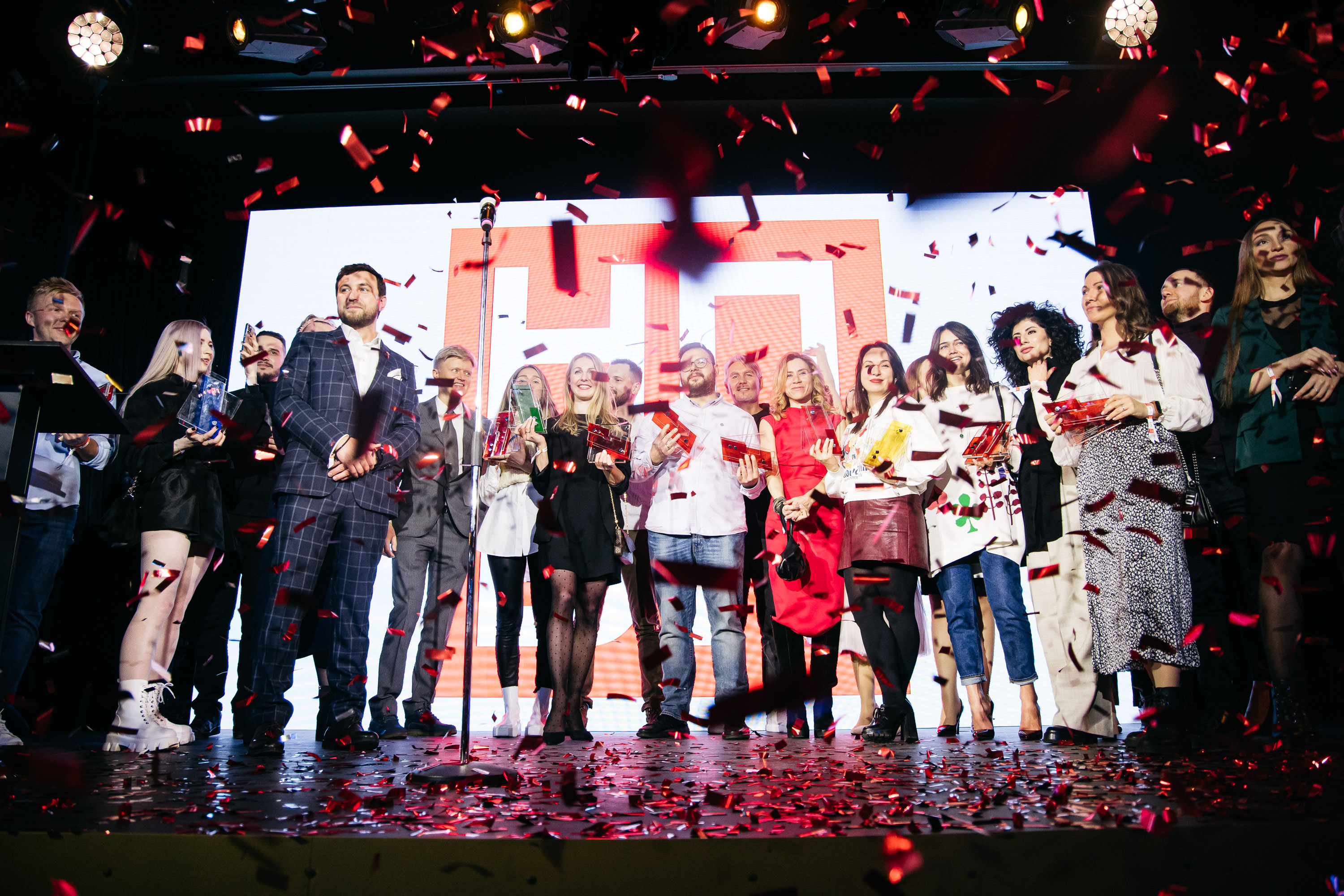 сергей юрский 1984 дядя митя. ). любовь и голуби 1 января 2024. любовь и голуби фильм 1984 в хорошем качестве. любовь и голуби - реж владимир меньшов 1984.