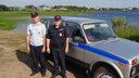 Участковые и водитель скорой из Архангельской области спасли на реке двух тонущих девочек