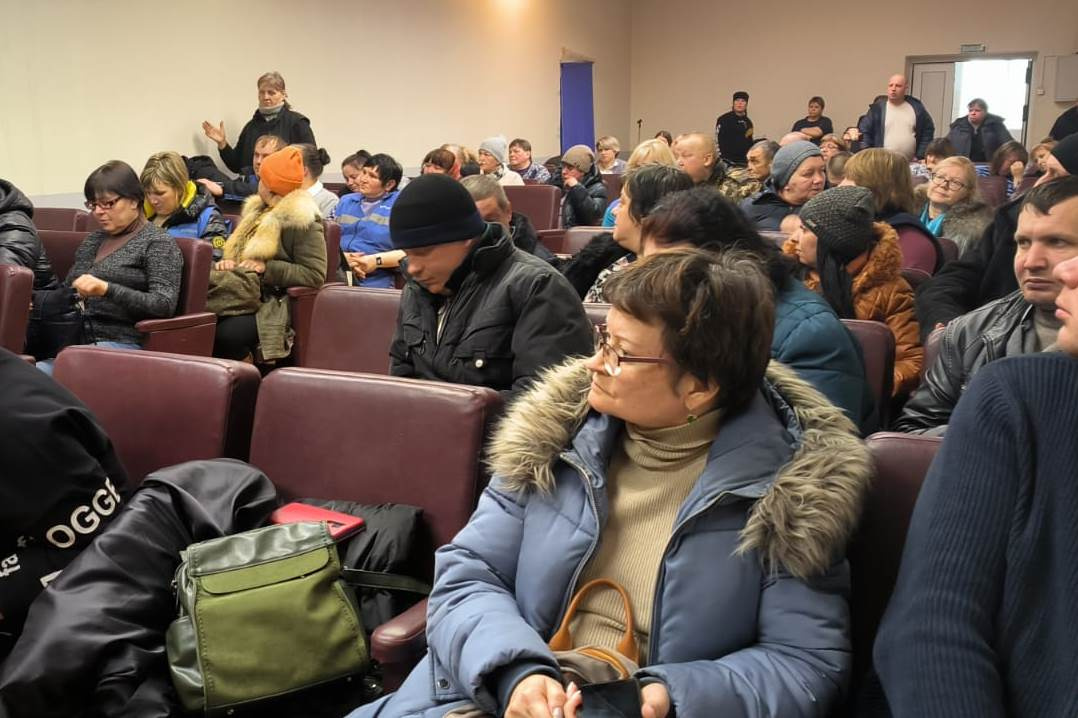 Работникам городского предприятия пытаются найти место после заявления о том, что <nobr class="_">ПАТП-1</nobr> не будет больше возить пассажиров Работникам городского предприятия пытаются найти место после заявления о том, что <nobr class="_">ПАТП-1</nobr> не будет больше возить пассажиров