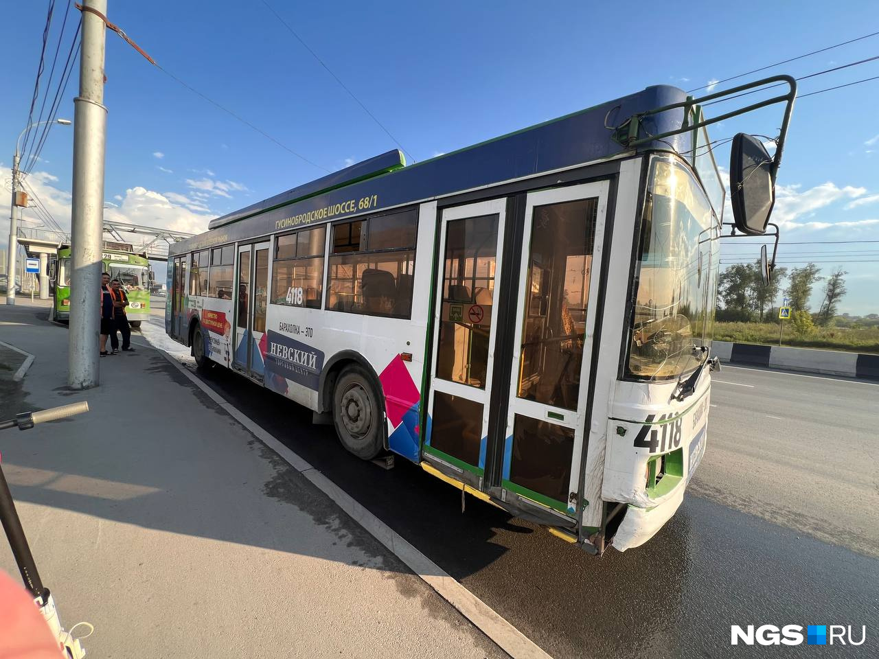 Троллейбусы перестали ходить на площади Маркса в Новосибирске — с чем это связано