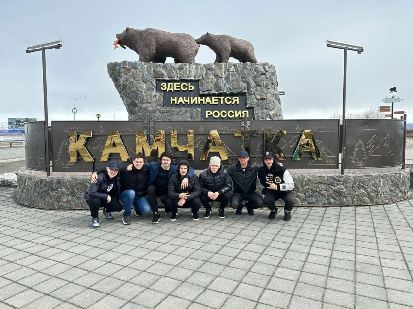 Сборная команда Забайкальского края играет на турнире по хоккею «Кубка Александра» на Камчатке