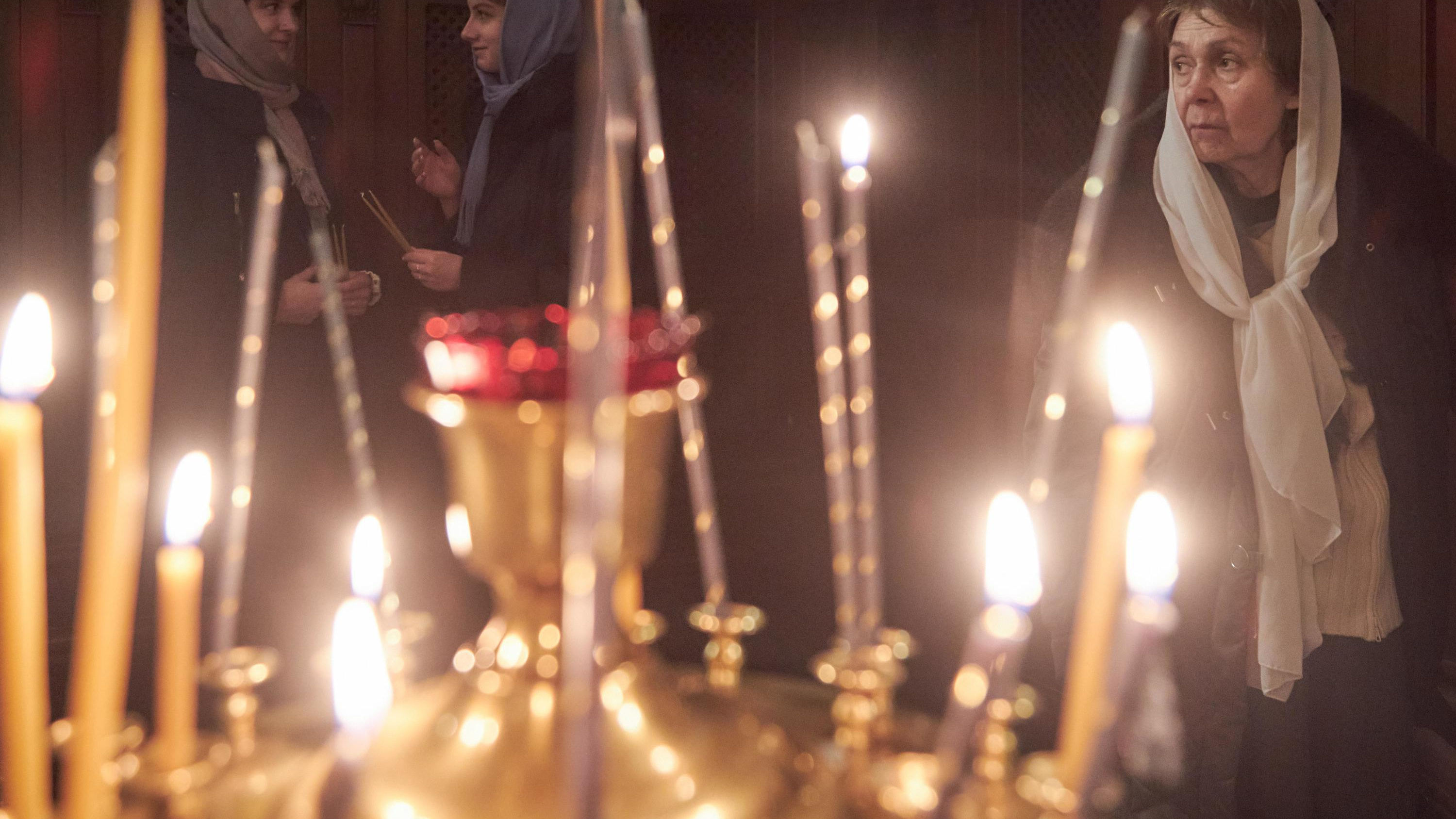 Обвенчаться, покрестить и отпеть: сколько тратят православные кемеровчане в церквях