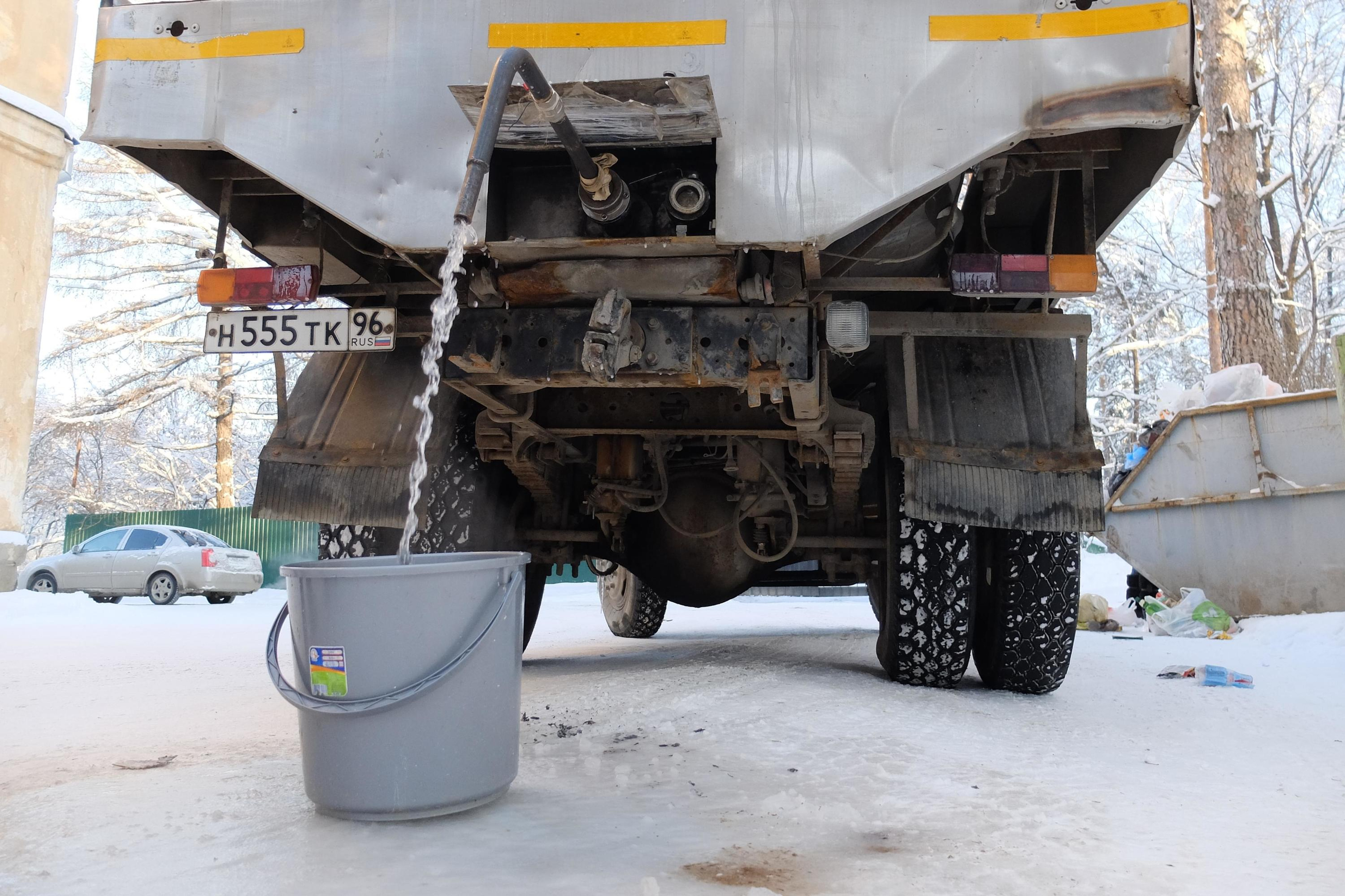 водоснабжение крыма. почему вода в крыму. обеспечение питьевой водой. почему вода в крыму. водопровод крым.