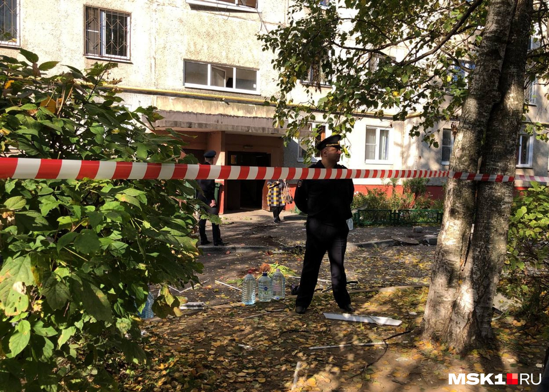 В жилом доме в Балашихе взорвался газ: часть здания обрушилась, есть погибшие