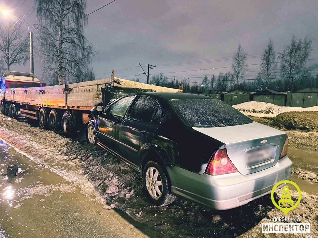 ДТП с «Ладой Ларгусом» и грузовиком МАН на Суздальском в Петербурге,  подробности и фото - 17 июня 2024 - ФОНТАНКА.ру