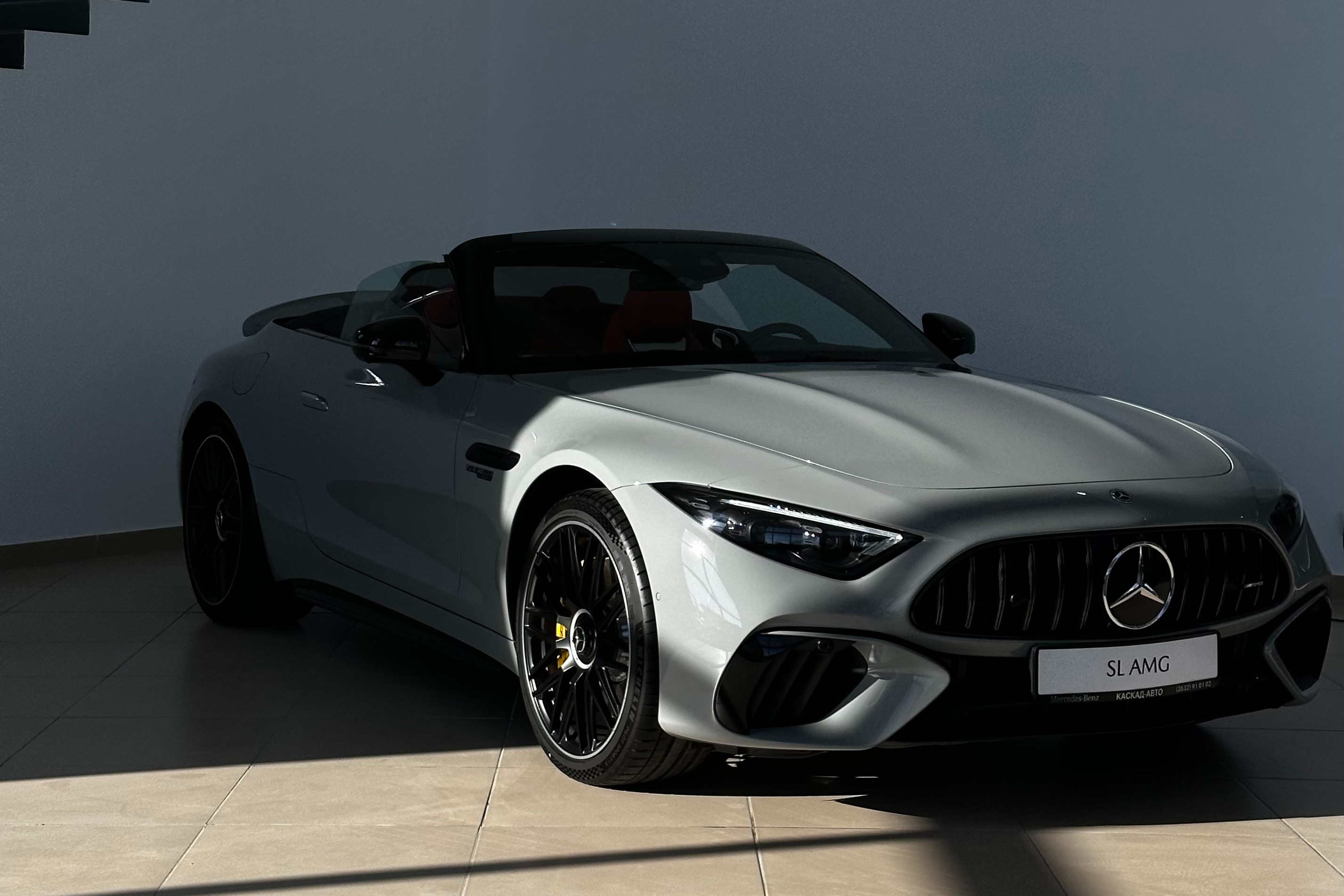 Компания давно сотрудничает с Mercedes-Benz Компания давно сотрудничает с Mercedes-Benz