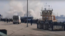 «Повалили клубы дыма»: на речном вокзале Тольятти загорелся теплоход
