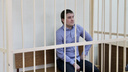Криминального авторитета по кличке «Молодой» начали судить в Новосибирске — он держал общак, решал споры и продвигал АУЕ*