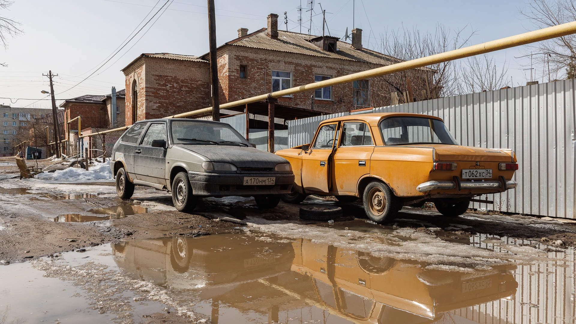 «У нас всё дороже, чем в других городах»: смотрим, какие машины в Волгограде можно купить за миллион рублей
