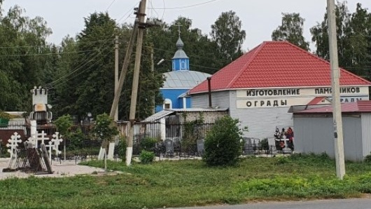 В Ульяновске епархия судится с мэрией из-за храма на кладбище
