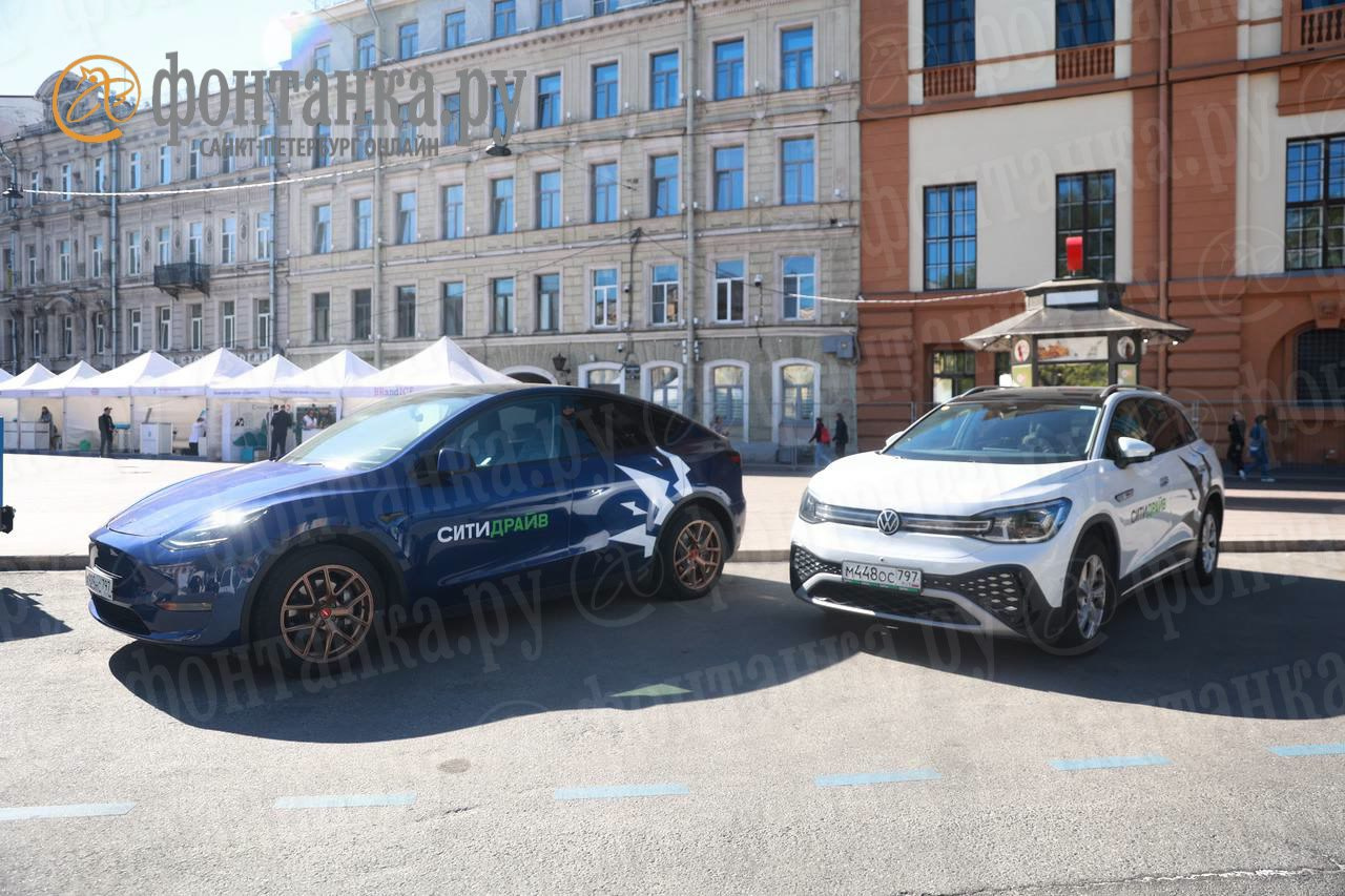 В центре Петербурга открывается выставка инновационного транспорта - 17 мая  2024 - ФОНТАНКА.ру