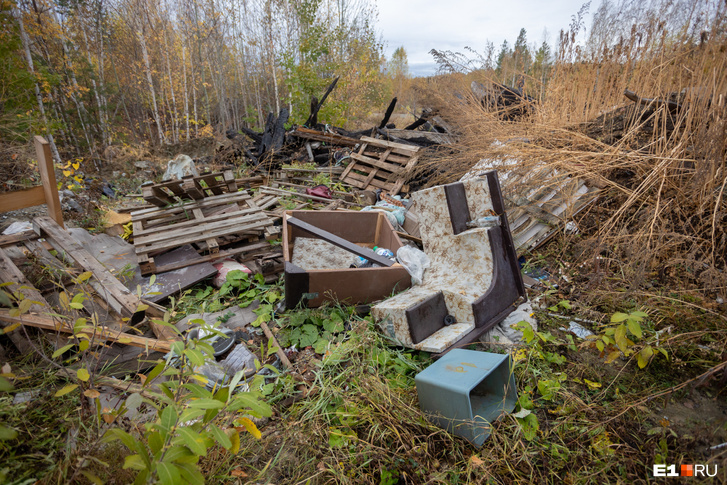 Никто не захочет жить рядом со свалкой или кладбищем