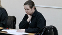 Взяла меньше, чем думали: в Новосибирске смягчили наказание экс-приставу за взятку