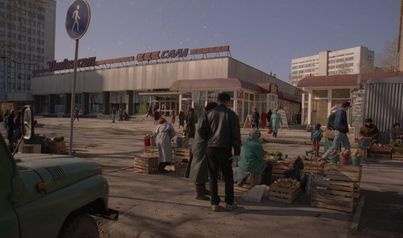 «Универсам» и «Пассаж» на улице Ленина «Универсам» и «Пассаж» на улице Ленина