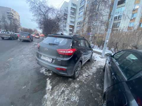 Девочка-подросток с различными травмами обратилась в больницу Девочка-подросток с различными травмами обратилась в больницу
