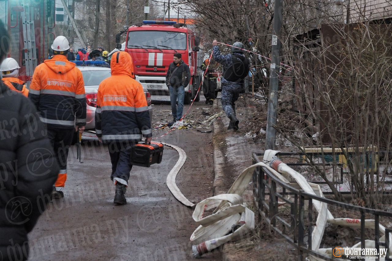 Окно на кухне само открылось, и меня - волной со стула». Жители  пострадавших домов - про момент прилета дрона | 02.03.2024 |  Санкт-Петербург - БезФормата