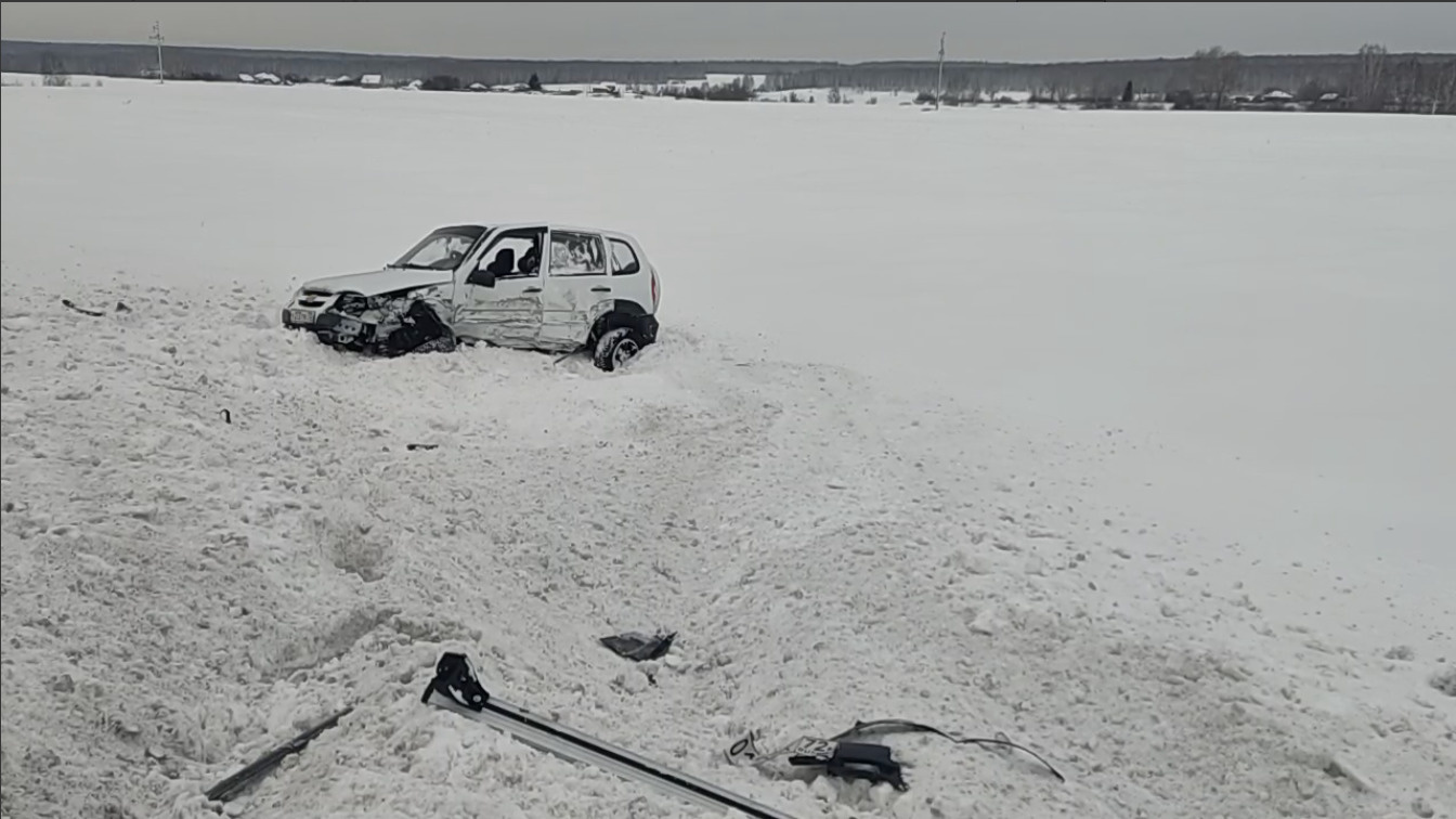 Заводоуковск на карте. Шадринск тюмень карта. Омутинское заводоуковск. Заводоуковск сколько км. Заводоуковск сколько км.