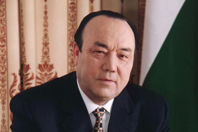 Во время выборов Муртазу Рахимова поддерживал Кремль