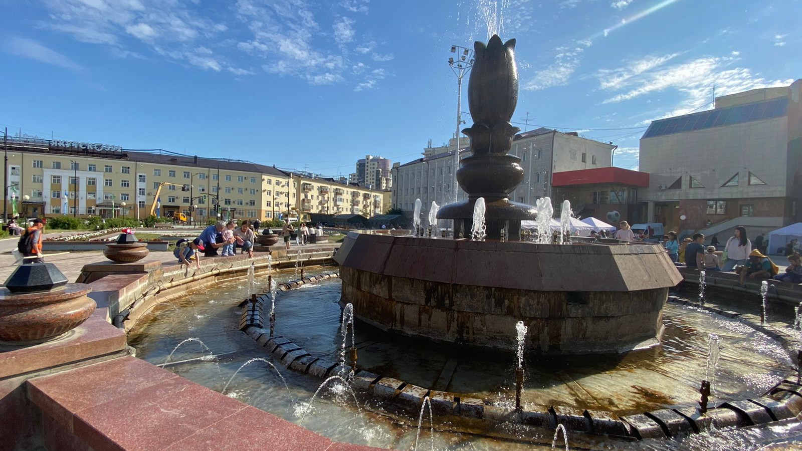 Без панамки не выходить: в Якутске обещают аномально жаркую погоду