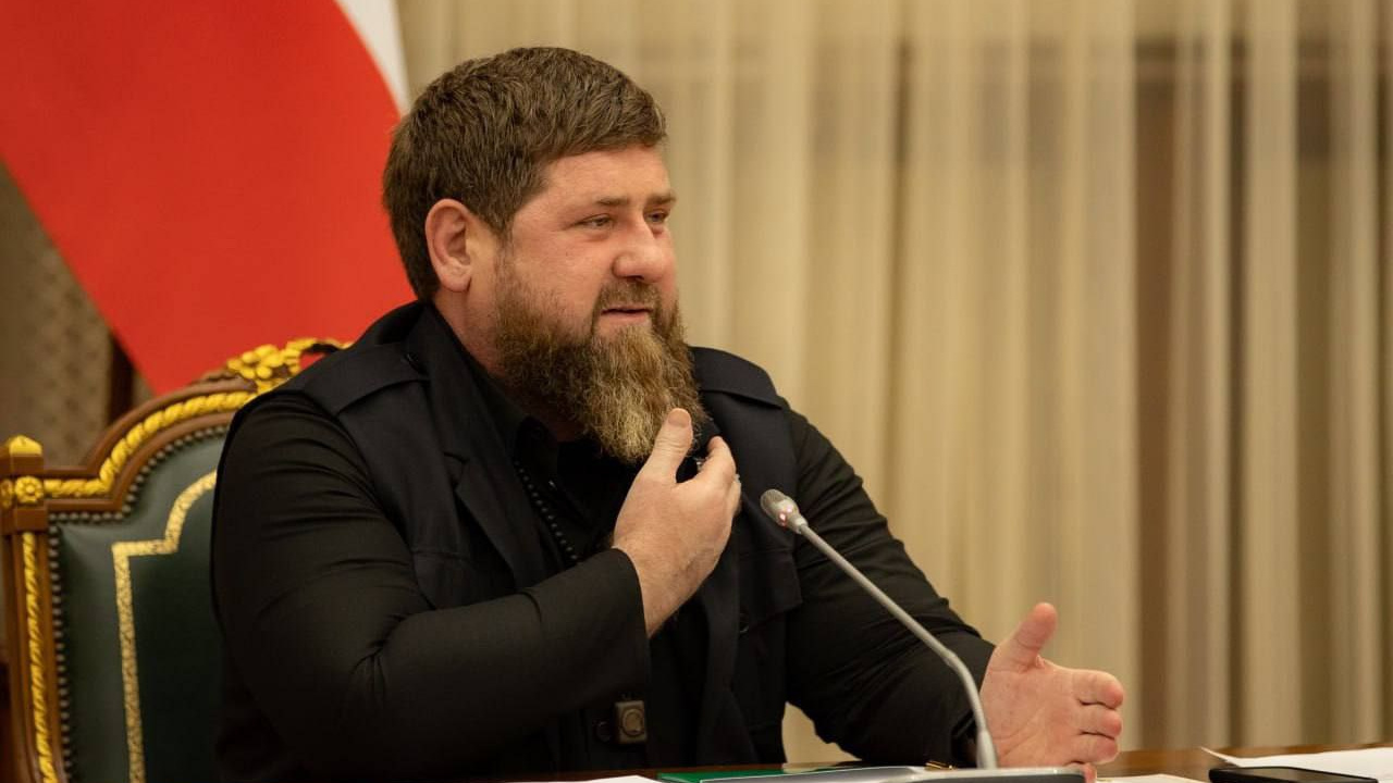 Рамзан Кадыров потребовал ввести военное положение после атаки беспилотников на Москву