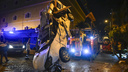 Стамбул ушел под воду: видео ливня, который затопил метро и дома и уничтожил десятки машин