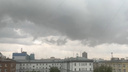 Сильный ветер и гром: на Новосибирск обрушился ливень — видео