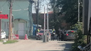 «Обычная проверка». Чем занимаются силовики в оцепленном СНТ на окраине Ростова