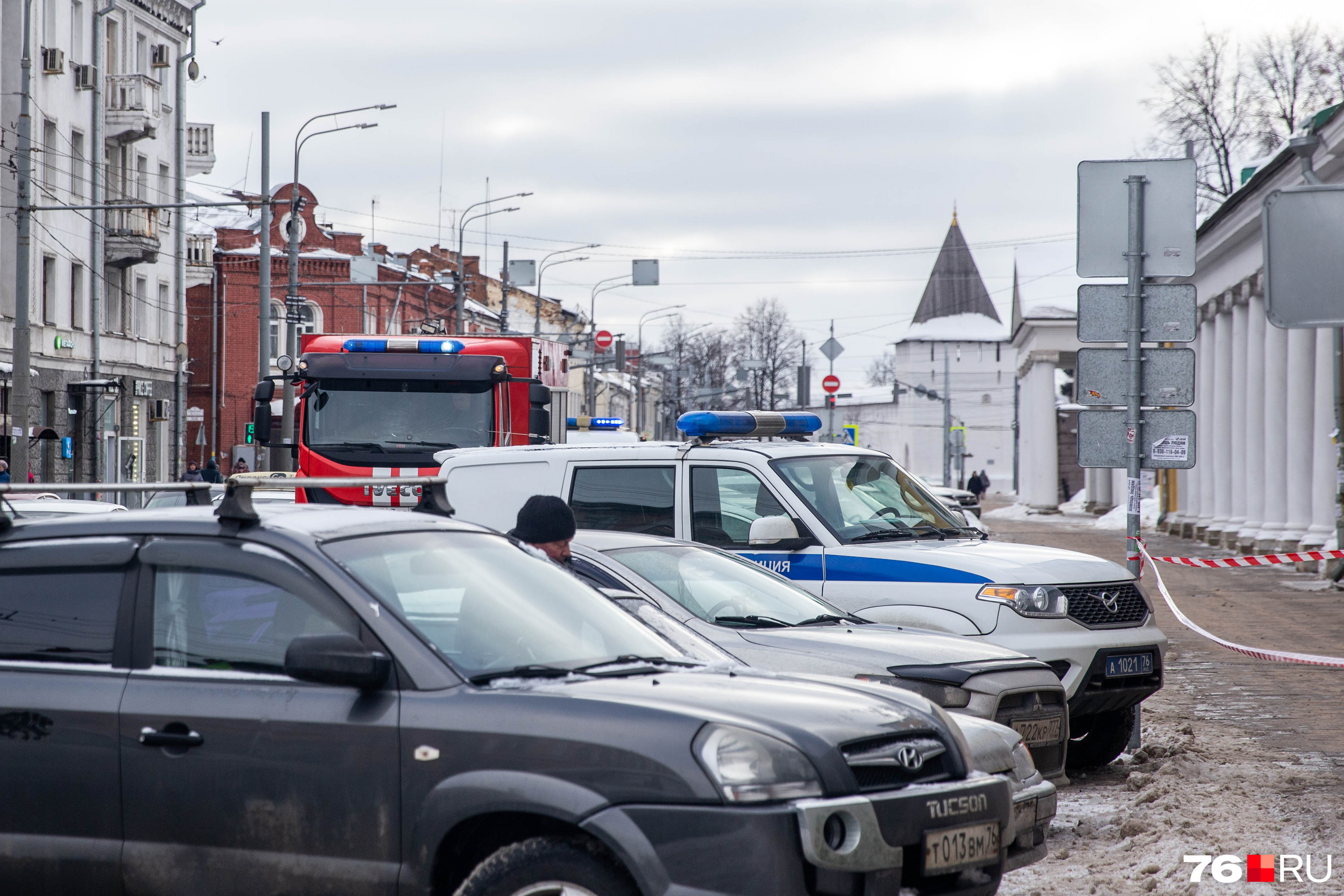 Торговый переулок был полностью перекрыт Торговый переулок был полностью перекрыт