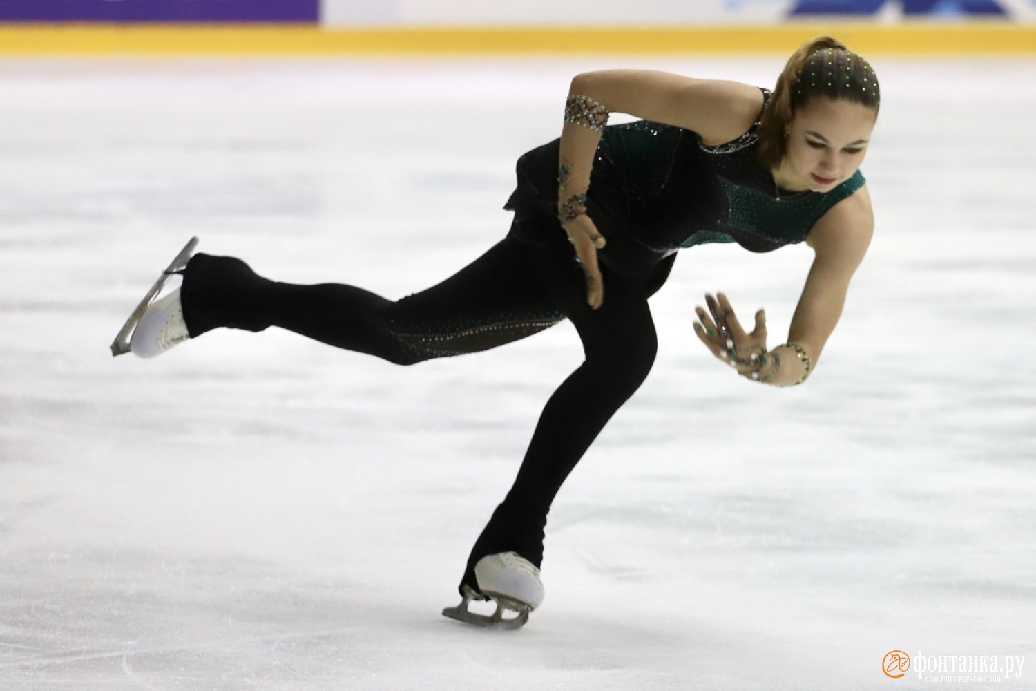 Ксения Гущина во второй раз стала чемпионкой Петербурга по фигурному катанию