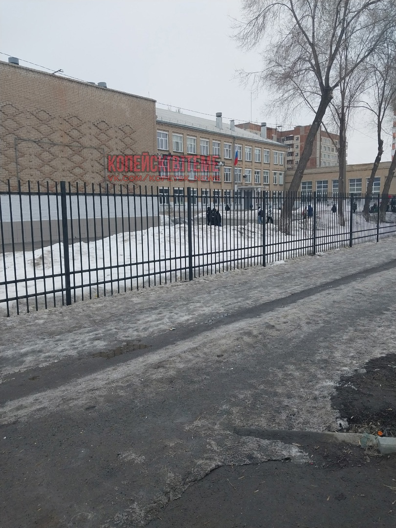 ЧП случилось в первую смену ЧП случилось в первую смену