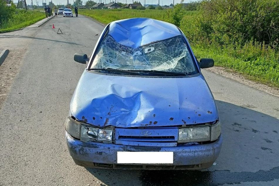 Авария на перекрестке: водитель насмерть сбил велосипедистку в Новосибирской области