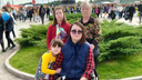 «Сперва не замечала изменений в теле»: инвалид из Ярославля борется за суперколяску, чтобы спокойно гулять