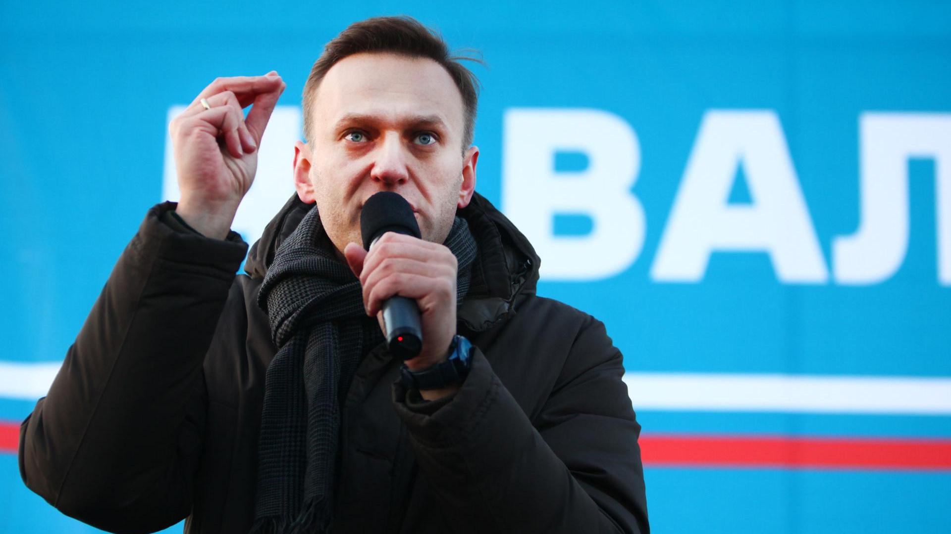 Адвокат Алексея Навального вылетает в Харп. Там в ИК-3 политик отбывал свой срок