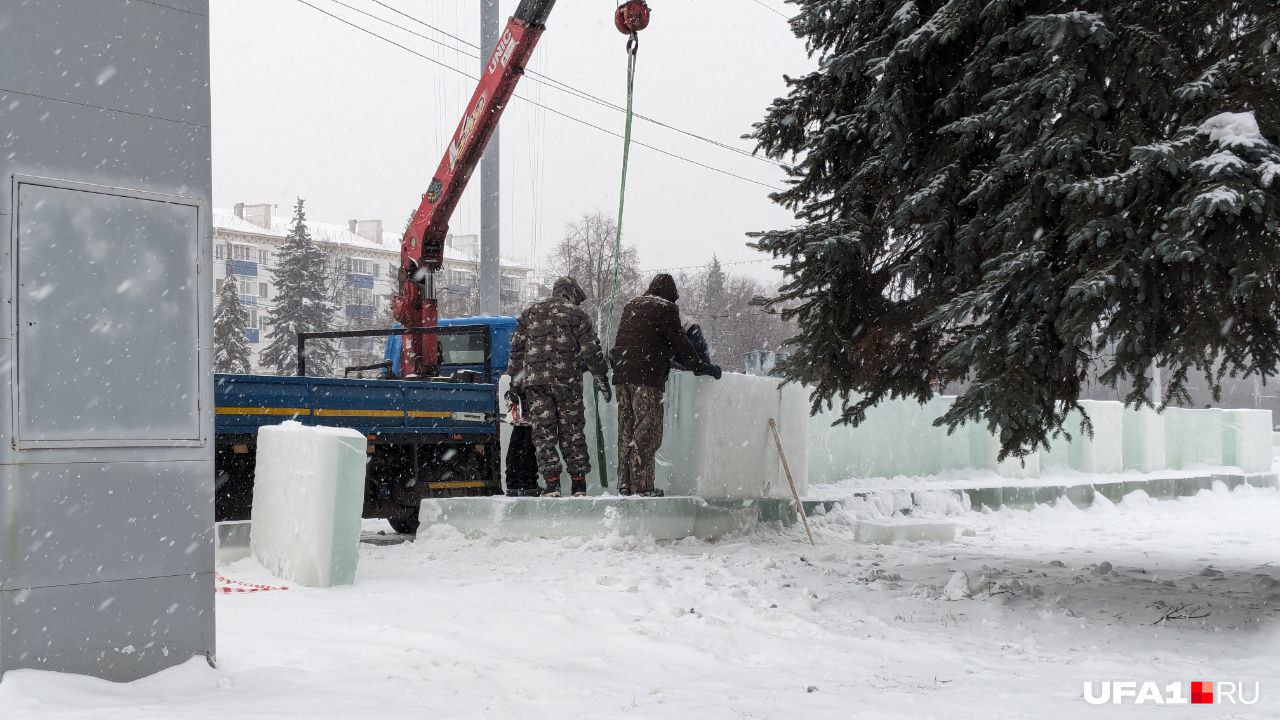 Этот лед обычно берут из реки Белой