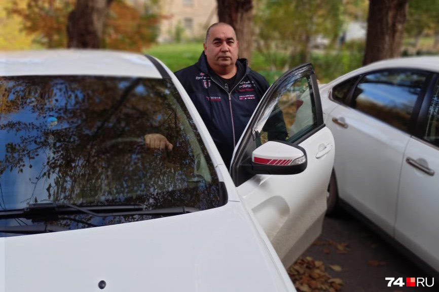 Водитель такси уберег дедушку от мошенников в Коркино - 8 октября 2023 ...