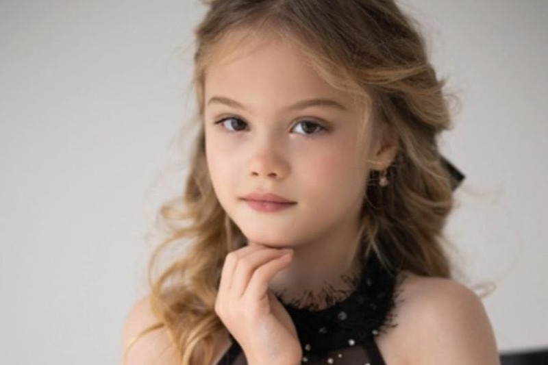 Семилетняя девочка из Читы стала самой красивой в России