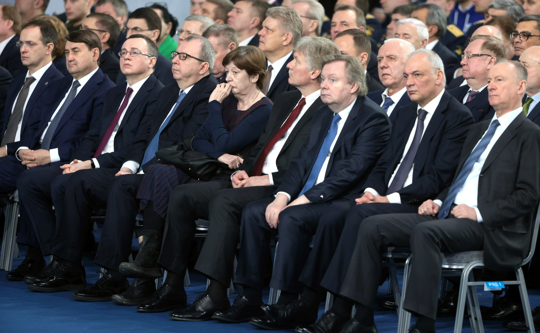 О приостановке участия России в ДСНВ 21 февраля заявил Владимир Путин во время оглашения послания Федеральному собранию