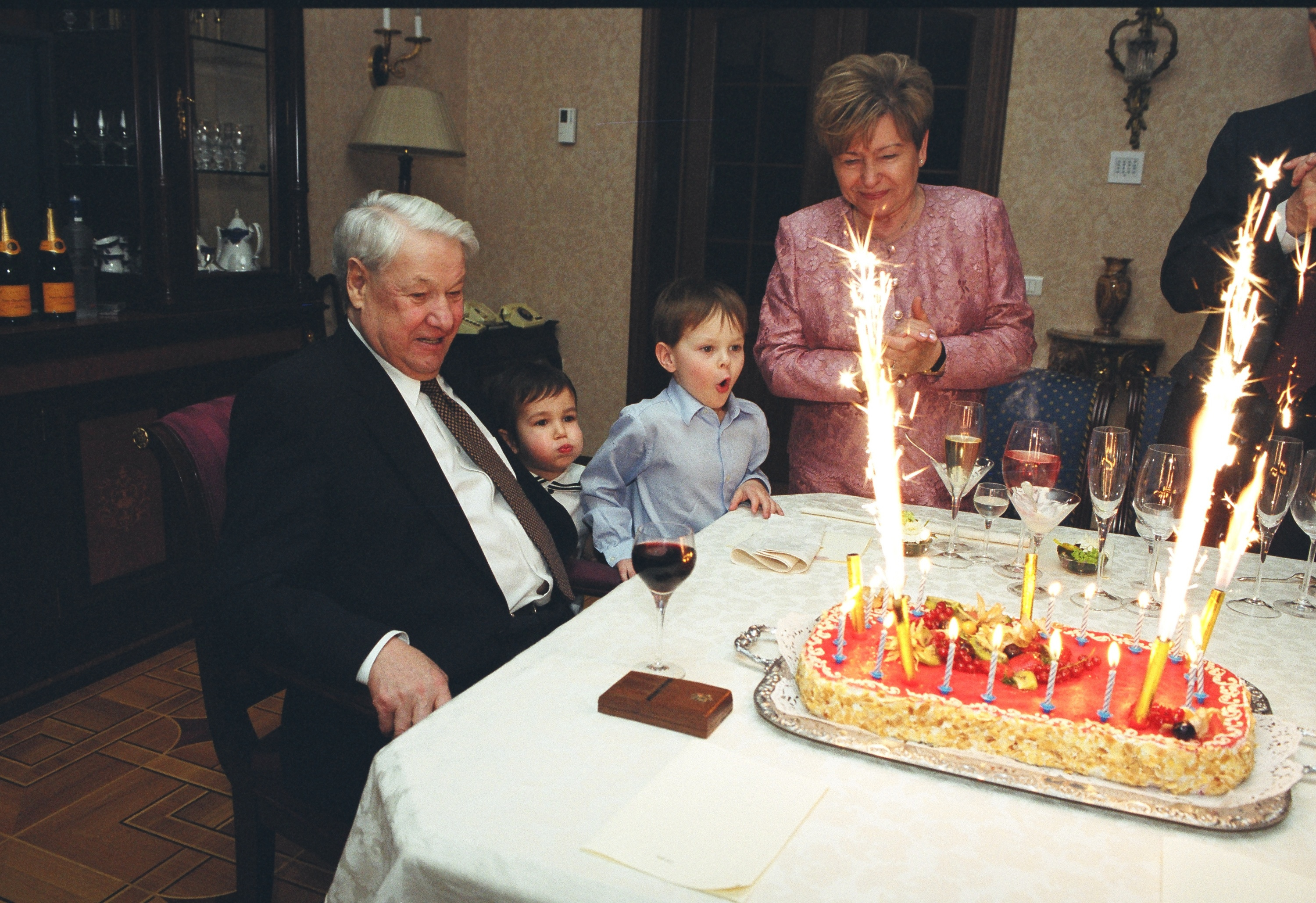 1 февраля 2003 года. День рождения Бориса Ельцина в кругу семьи